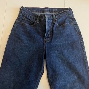 Old Navy Extra High Rise Sky-Hi Straight Jeans
